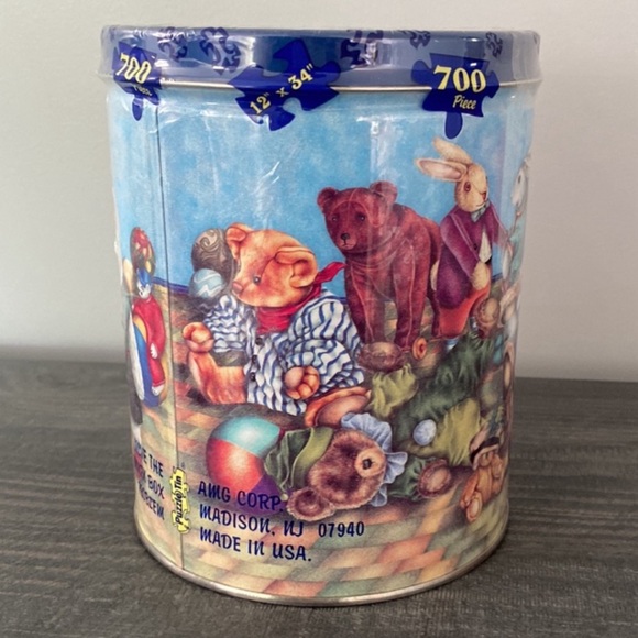 AMG Vintage 700-Piece Stuffed Animals Jigsaw Puzzle Tin Collectible NWT - Picture 3 of 4